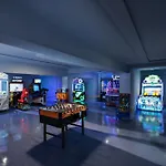 Mayfair Отель