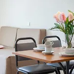 Отель Mayfair 4*