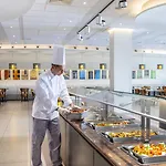Отель Mayfair Пафос