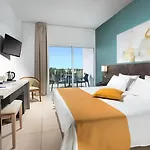 Отель Mayfair Пафос