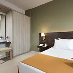 Mayfair Hotel 4*