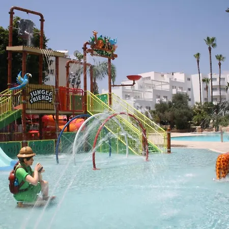 ホテル Mayfair 4*