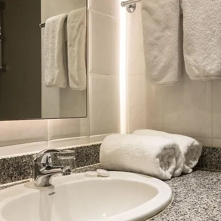 Mayfair ホテル 4*
