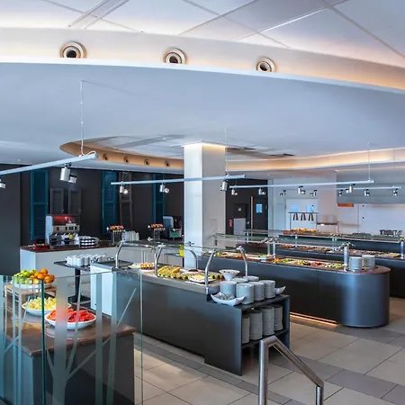 Mayfair ホテル 4*