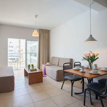 Smartline 4* Paphos