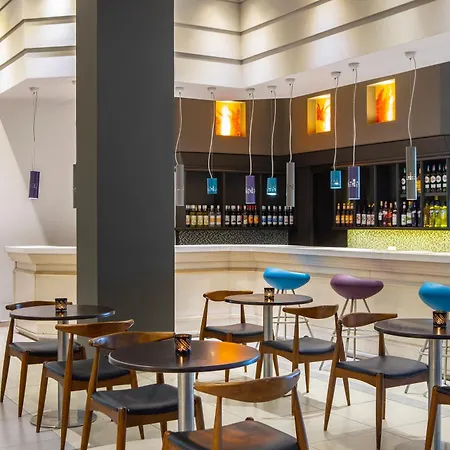 Mayfair 4*