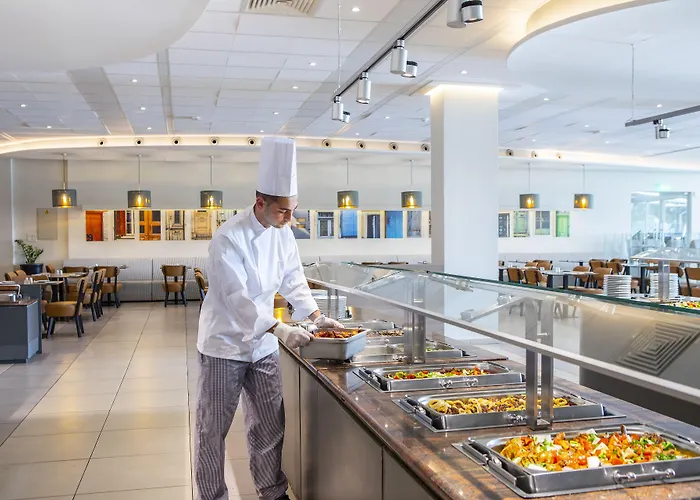 Szálloda Mayfair Paphos