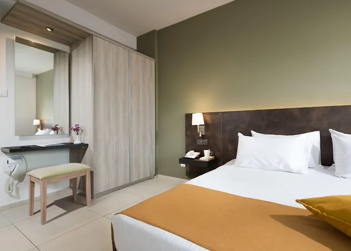 Mayfair Szálloda 4*