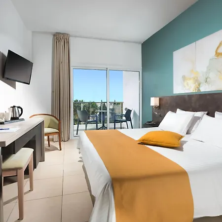 호텔 Mayfair 파포스